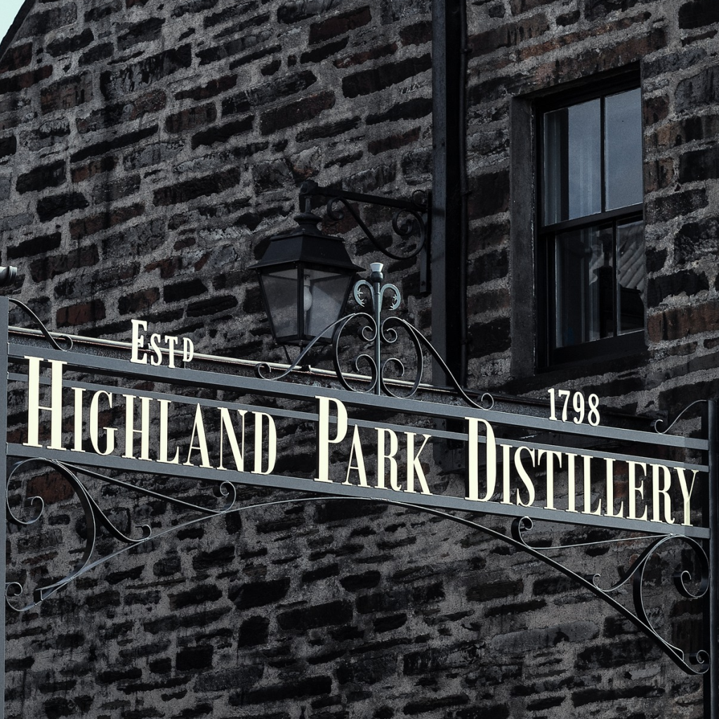 Product image for Highland Park 12 Year Old Viking Honour