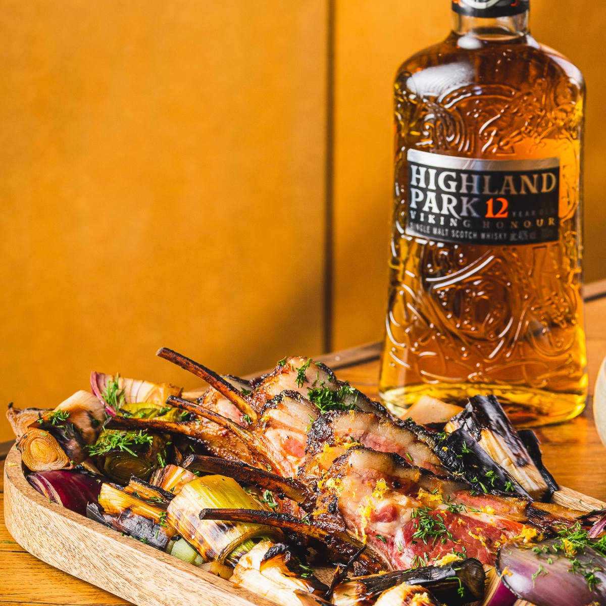 Product image for Highland Park 12 Year Old Viking Honour