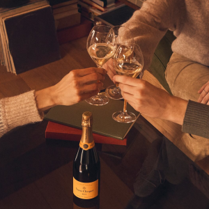 Product image for Veuve Clicquot Yellow Label