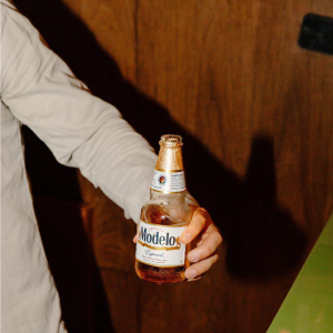 Product image for Modelo - Especial Lager 6pk