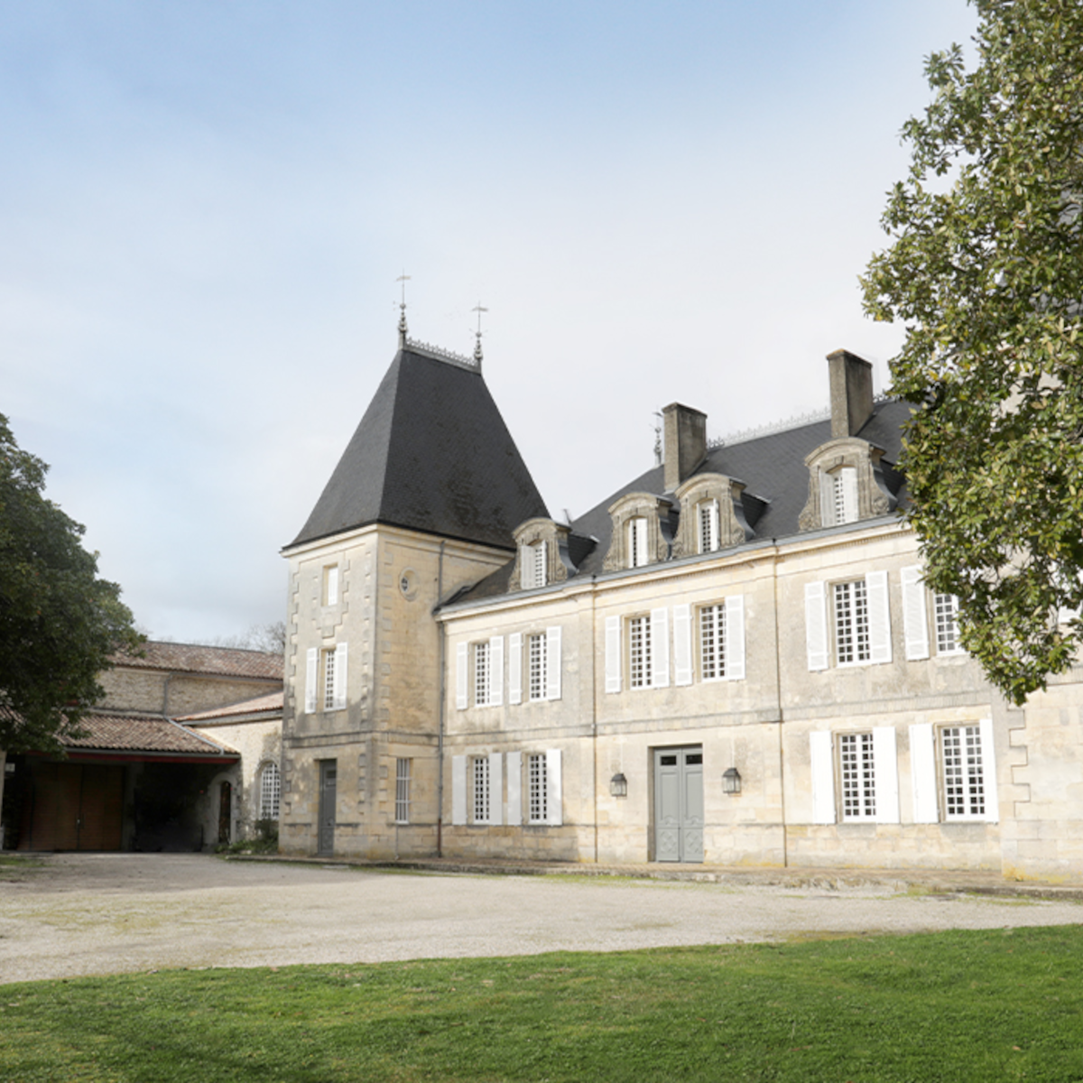 Product image for Chateau Peyrabon Haut Medoc 2018