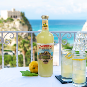 Product image for Caffo Limoncino Dell' Isola